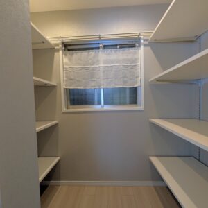 RICW5-2-203パントリー